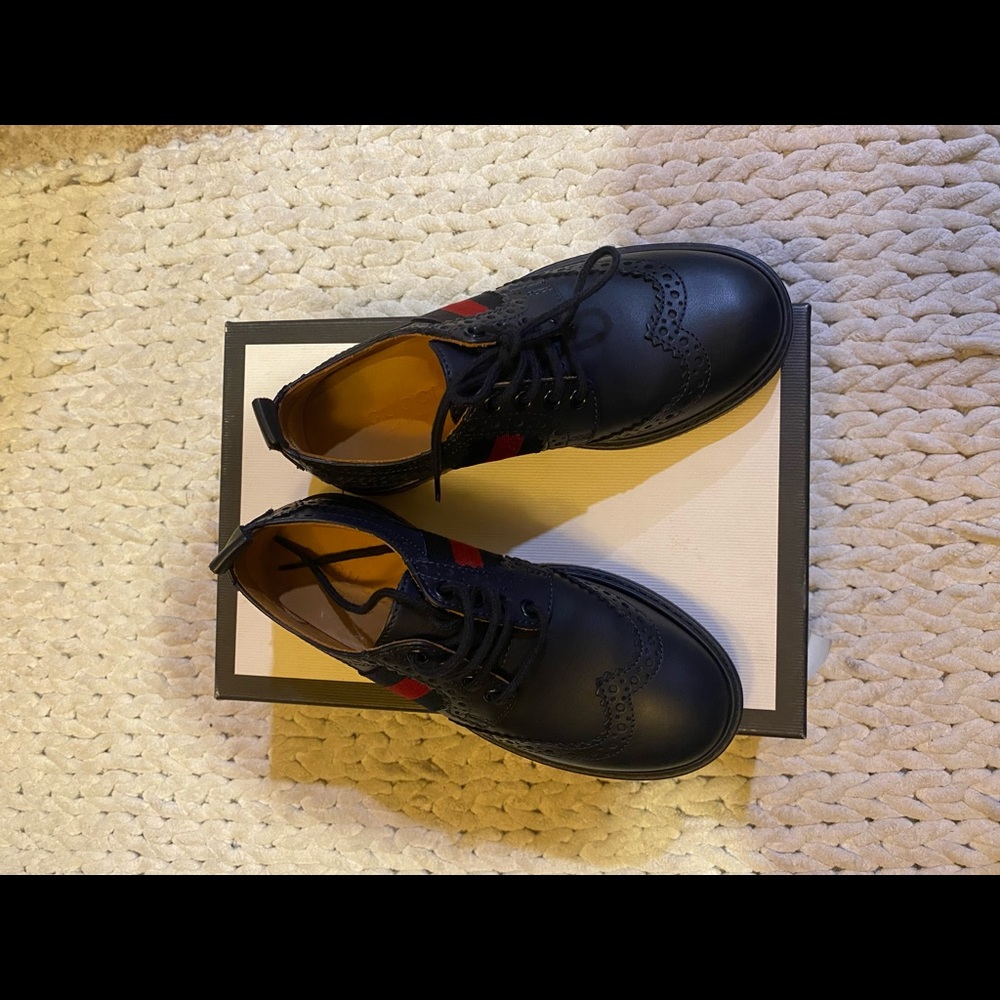Gucci boy shoes - Picture 2 of 5
